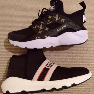 New- Never worn Gucci men shoes